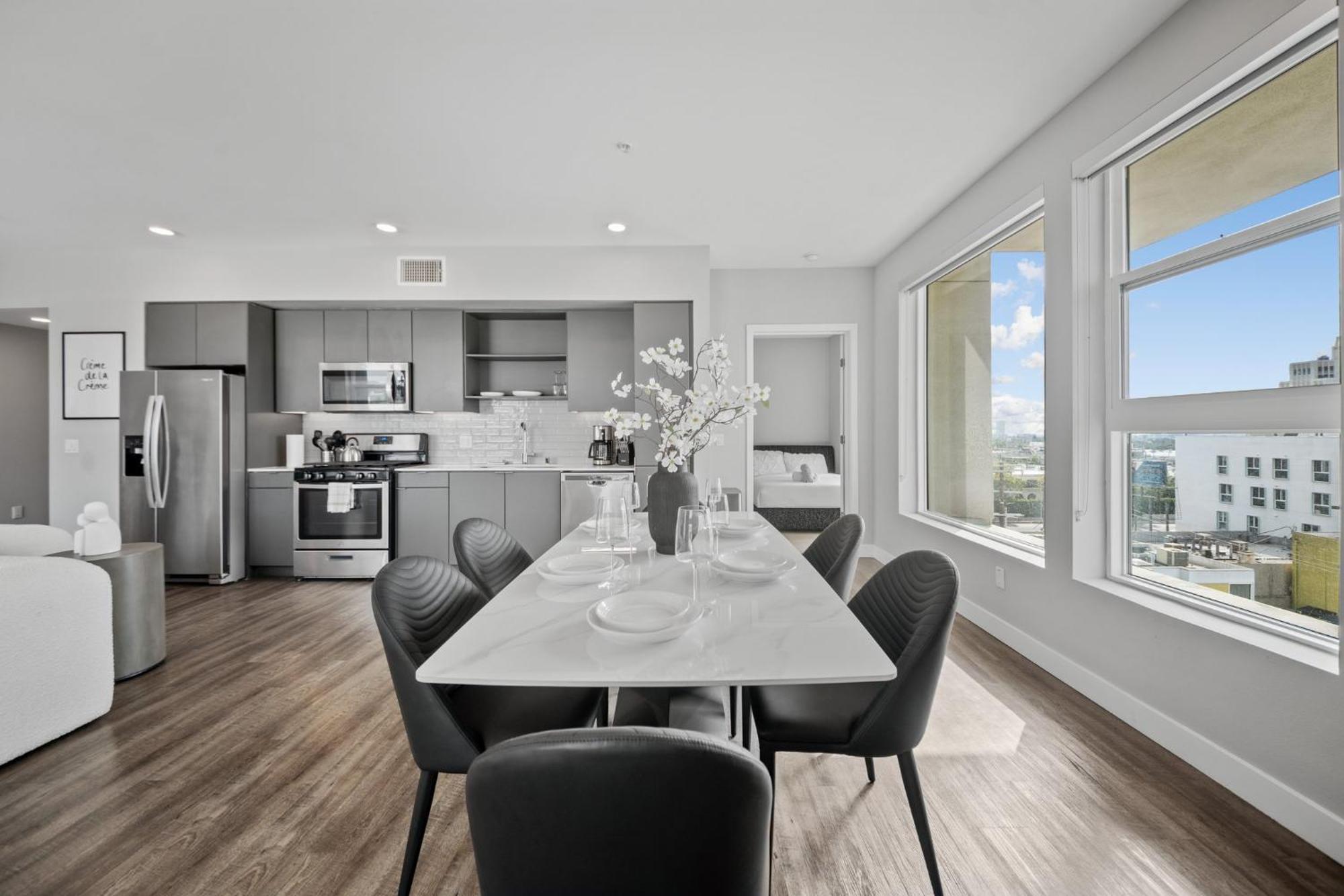 Apartment Modern Luxury Oasis In Weho Hollywood Sign Views *